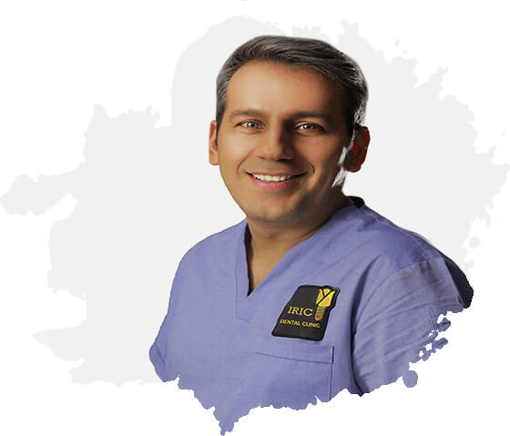 دکتر صادق آقاجری متخصص ایمپلنت دندان
